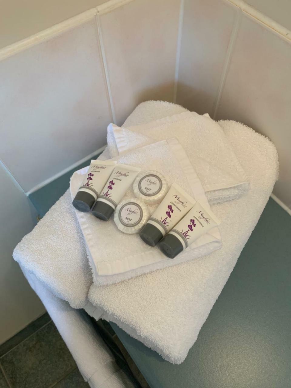 Arthur Phillip Motor Inn Cowes Kültér fotó
