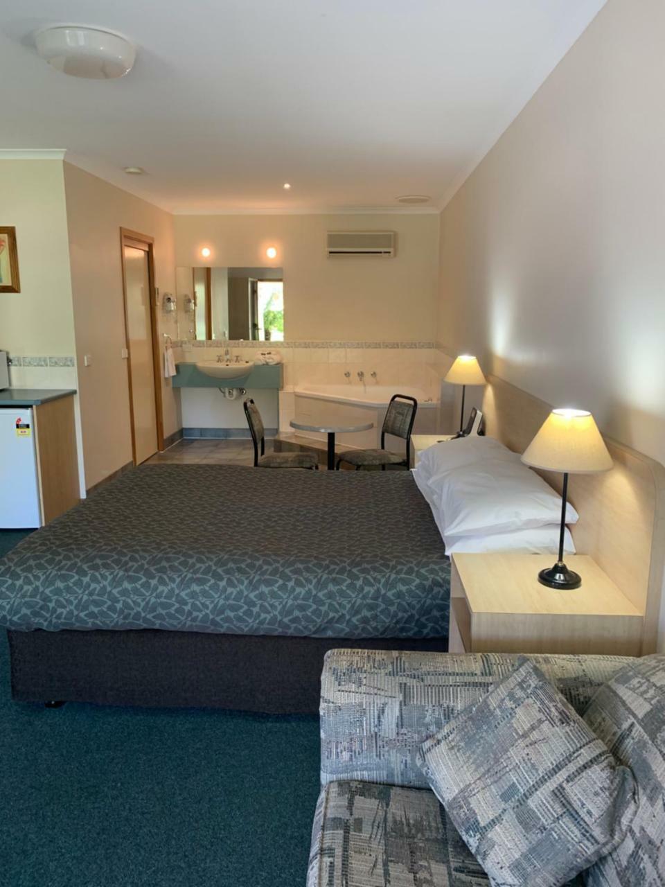 Arthur Phillip Motor Inn Cowes Kültér fotó